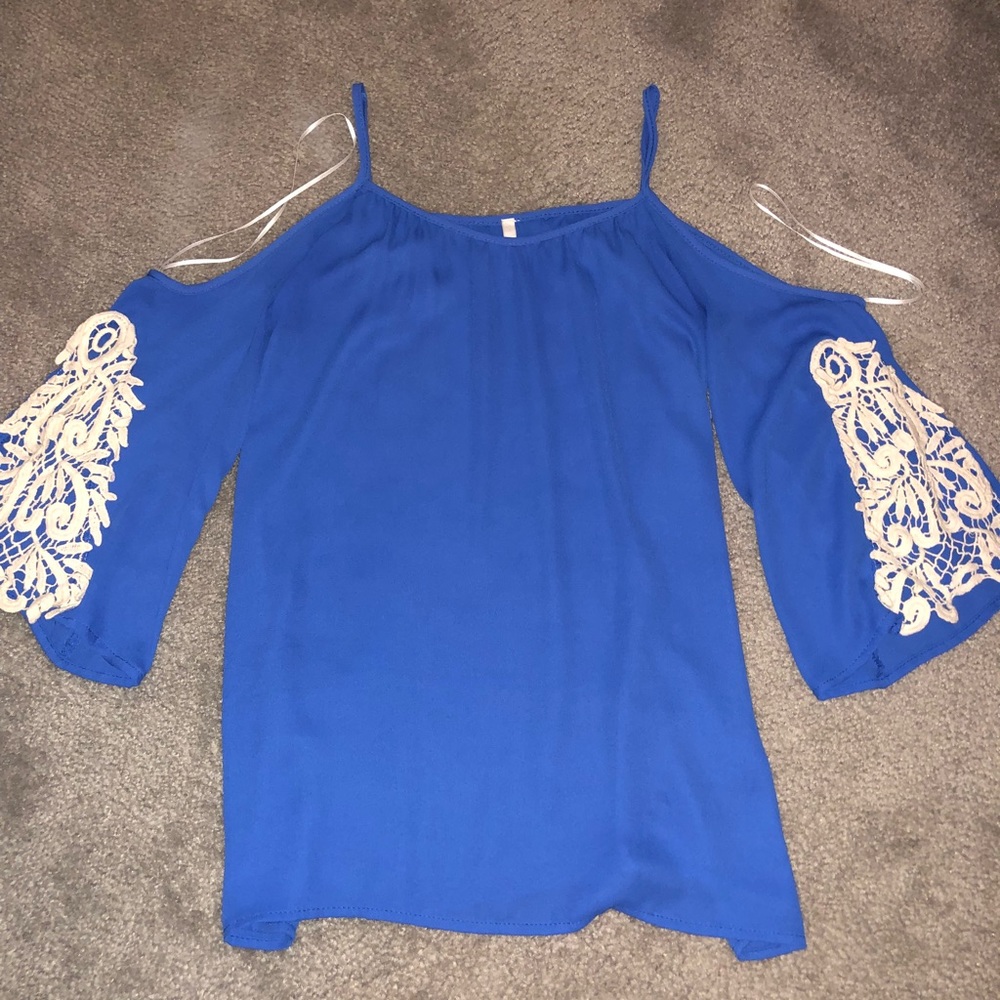 Open Shoulder Top